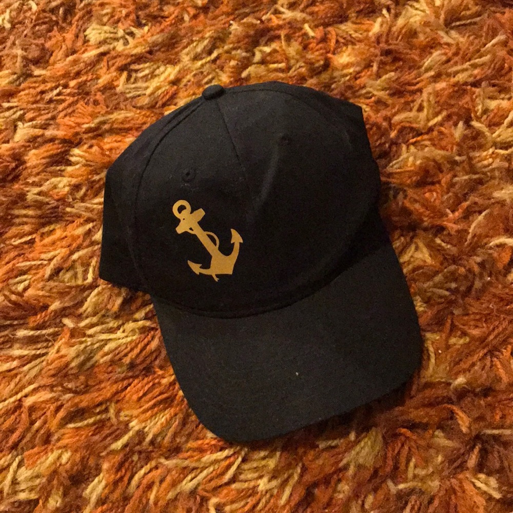 Anchor printed dad hat.